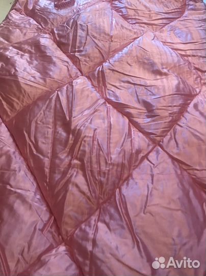 Одеяло пуховое