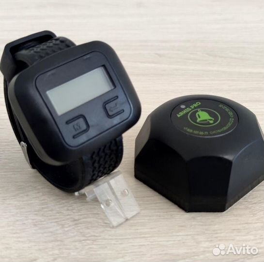 Бургер черный кнопка вызова официанта часы Эконом