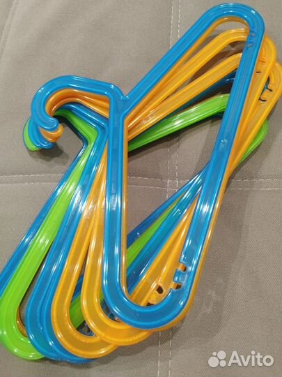 Плечики детские