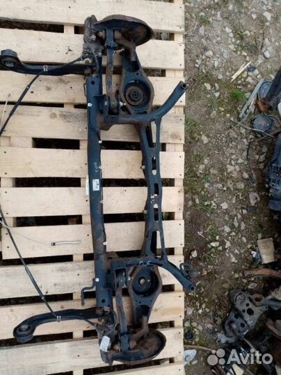 Балка подвески задняя Audi A3