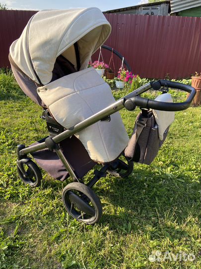 Детская коляска Invictus V-Plus 3 в 1