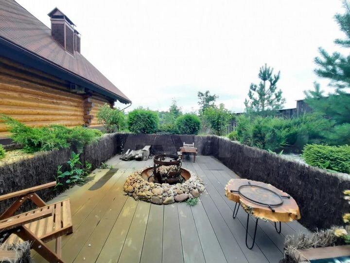 Дом 170 м² на участке 15 сот.