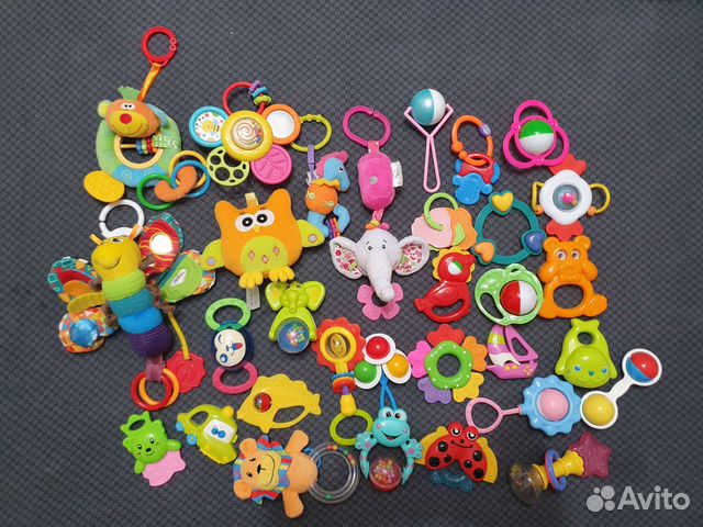 Погремушки, грызунки и тд