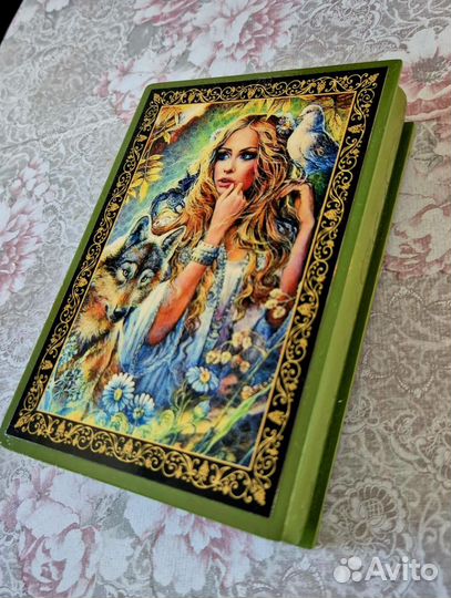 Карты таро,50 разных колод, руны