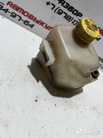 Бачок гидроусилитель mazda 323