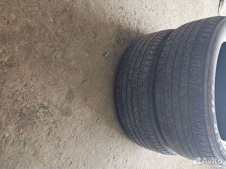 Bridgestone Dueler H/L 33 235/55 R19