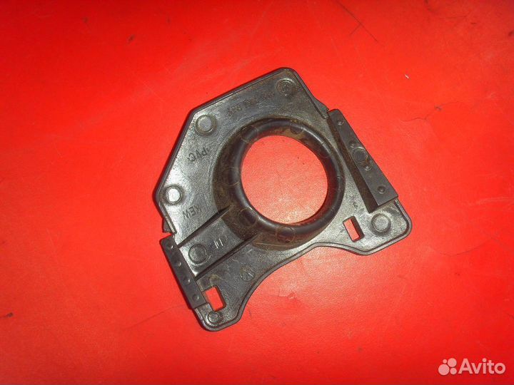 Накладка замка зажигания Volkswagen Golf VI