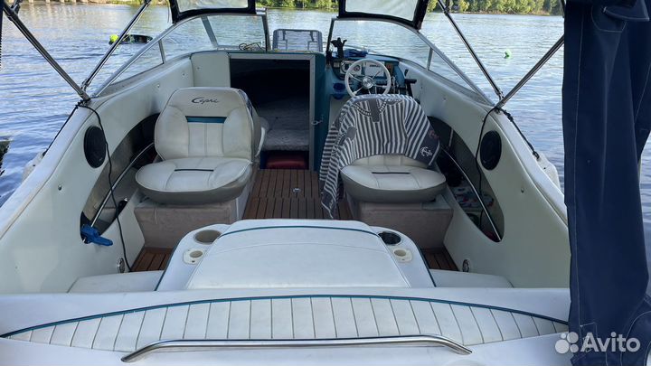 Bayliner 2052