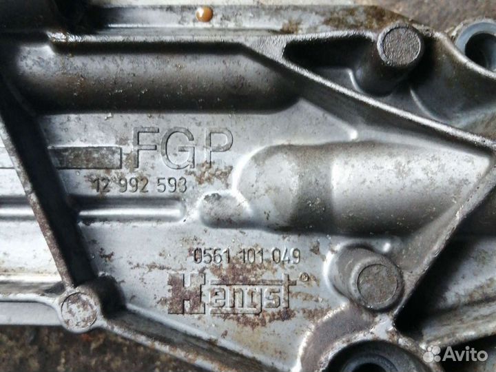 Корпус маслянного фильтра Opel Astra H, Cruze 1.8