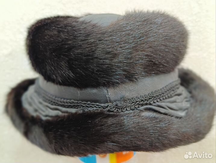 Шляпа женская норковая с кожаными вставками