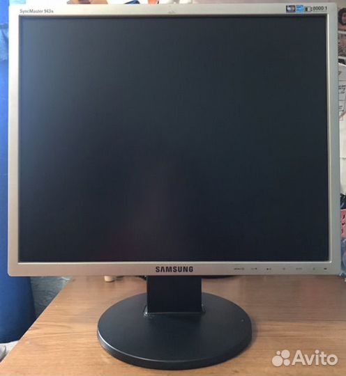 Монитор Samsung Syncmaster 943N