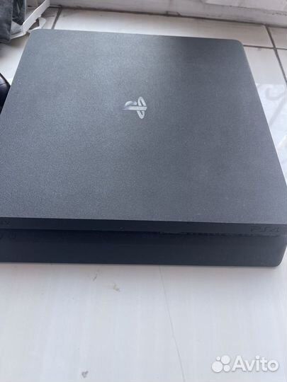 Sony PS4 slim 1tb