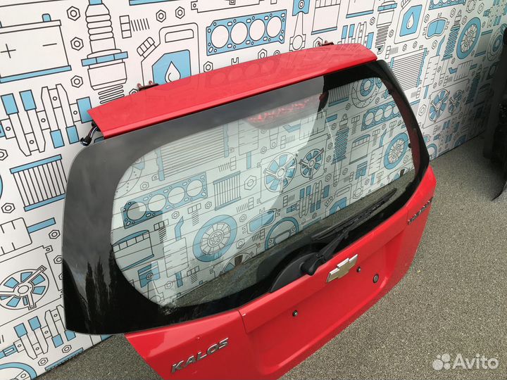Крышка багажника стекло Aveo t200 t250 хетчбэк