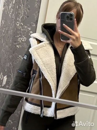 Жилетка женская утепленная