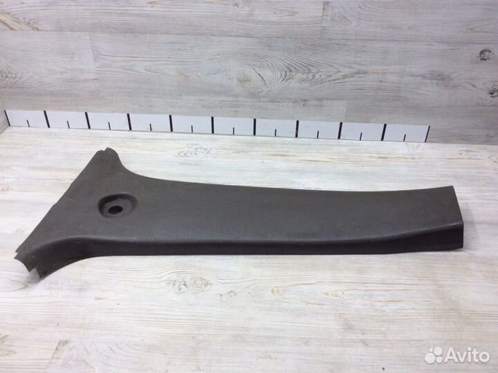 Обшивка средней стойки левая Chery Tiggo T11 4G64