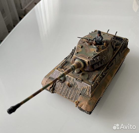 Танк King Tiger 1:32 Unimax Forces of Valor