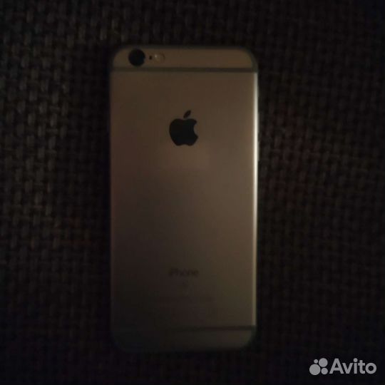 iPhone 6S, 32 ГБ