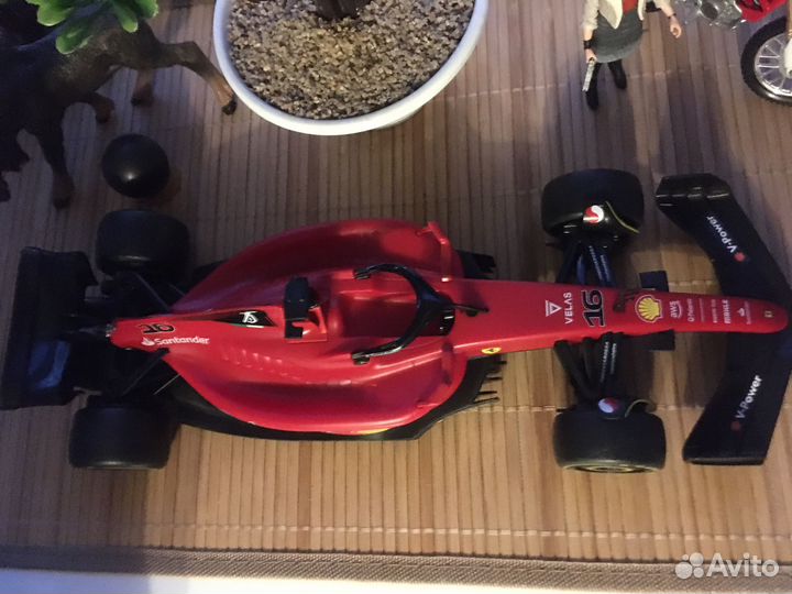 Ferrari F1 75 1/18 Rastar