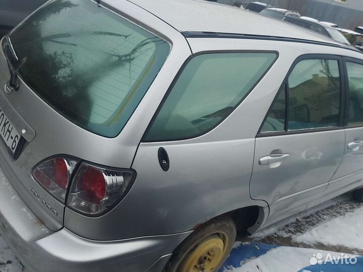 Lexus RX300 1пок. В разборе