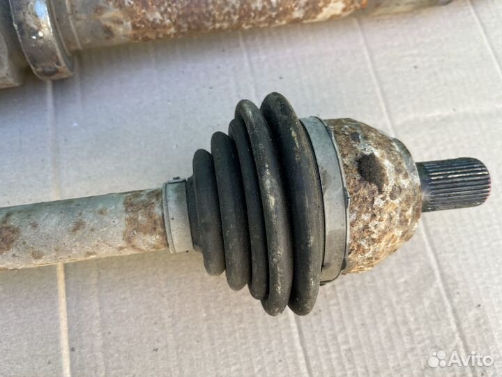 Приводной вал Форд Фокус 2