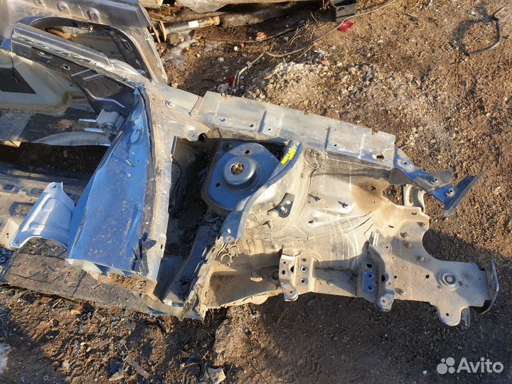 Лонжерон четверть передний левый vw jetta v golf 5