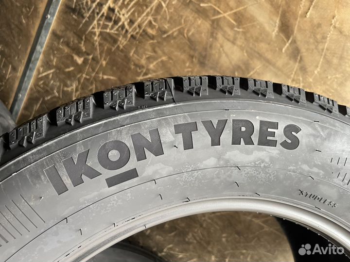 Ikon Tyres Autograph Snow 3 SUV 285/50 R20 116R