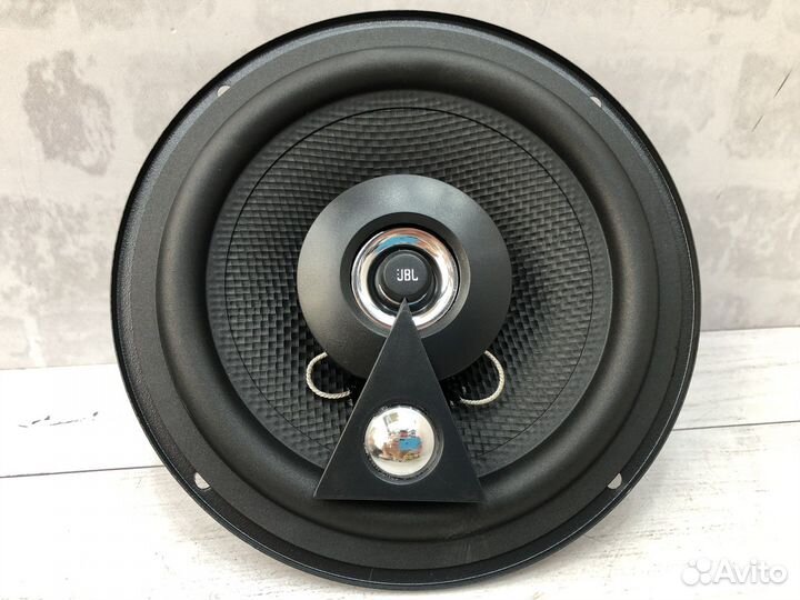 Динамики в авто 16 JBL