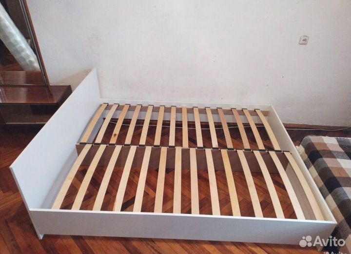 Кровать новая
