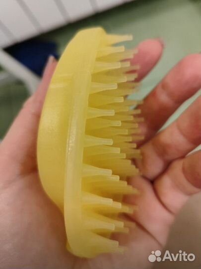 Щётки для вычесывания шерсти