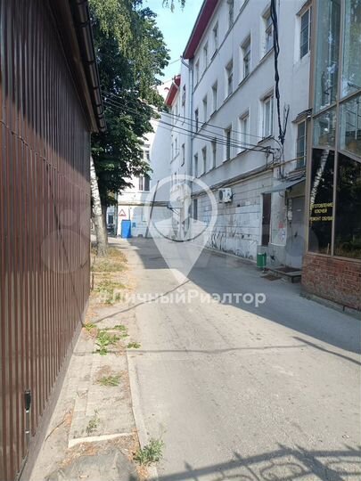 Комната 18,4 м² в 1-к., 2/4 эт.