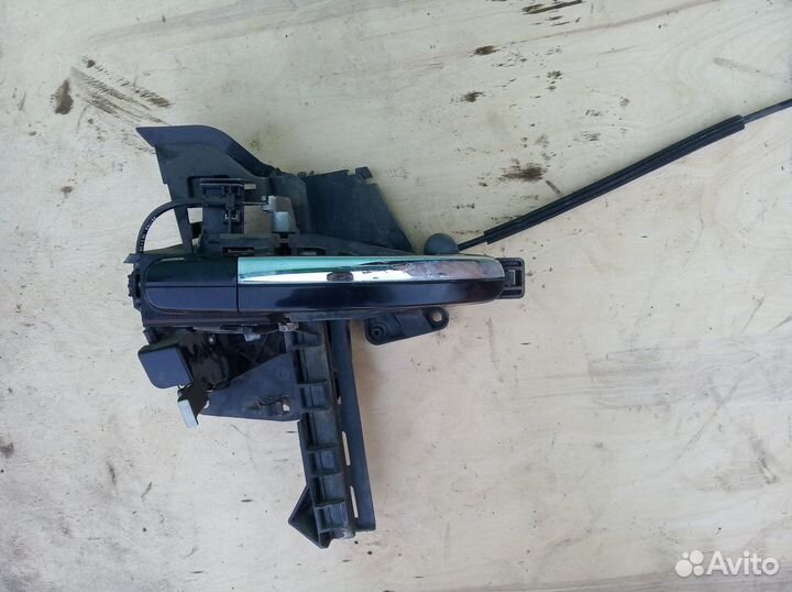 Замок двери задний правый Фокус 2 до рестайлинг