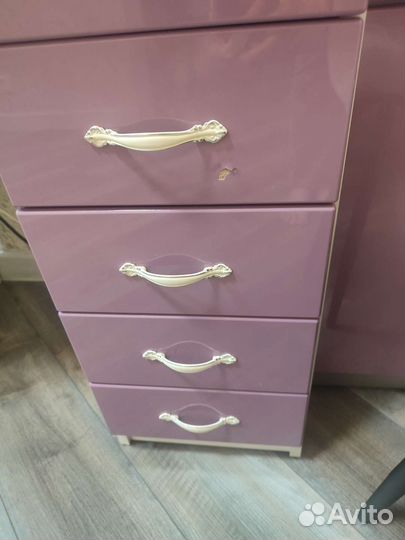 Гримерное зеркало с лампочками бу пинал