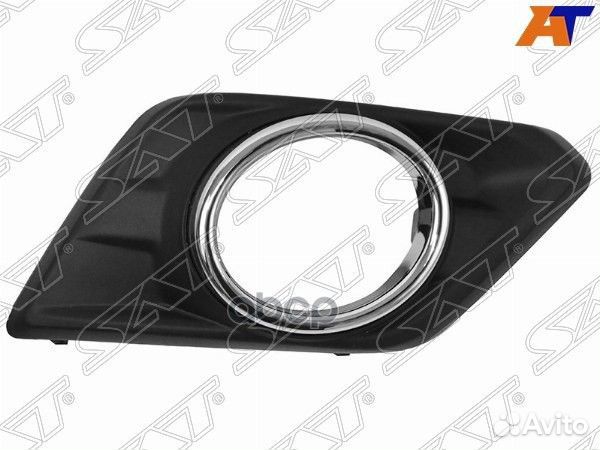 Оправа птф Nissan X-Trail 13-17 (Справа)