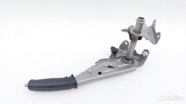 Рычаг стояночного тормоза Toyota Land Cruiser