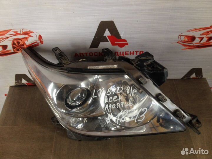 Фара правая Lexus LX570 (2007-2012)