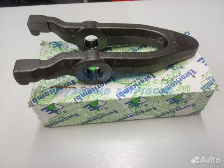 Вилка сцепления ман кпп ZF 16S1821 1823