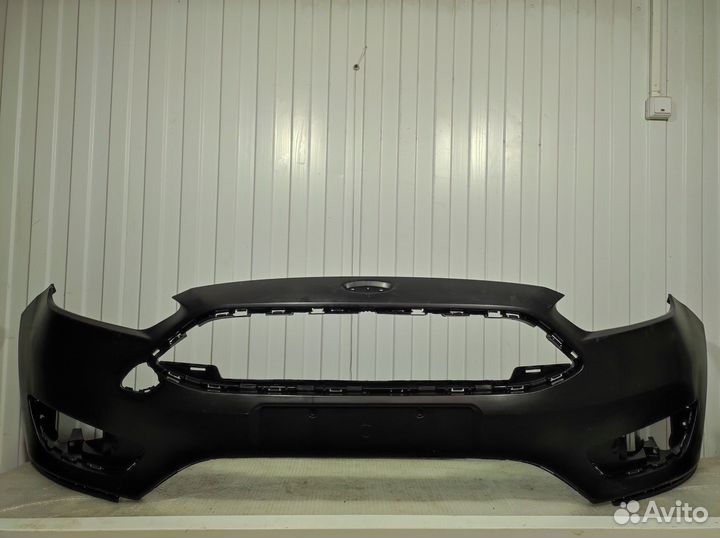 Передний бампер Форд фокус-3 ристалинг с 15-20 г