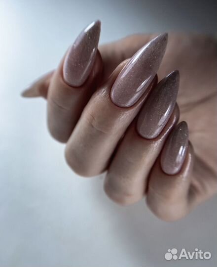 Нарашивание ногтей