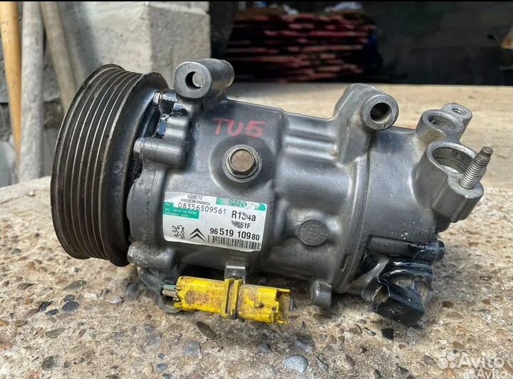 Компрессор кондиционера Citroen C2 C4 C5