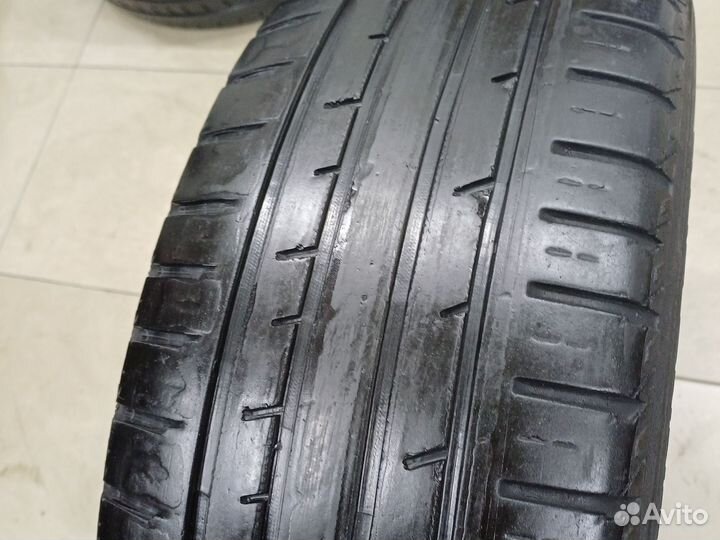 Nokian Tyres Hakka Blue 2 SUV 215/65 R16 102V