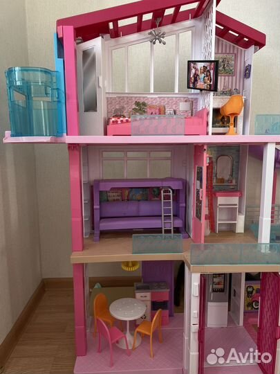 Домик кукольный