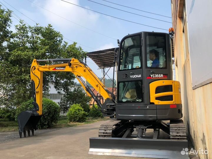 Мини-экскаватор Yuchai YC 35SR, 2022