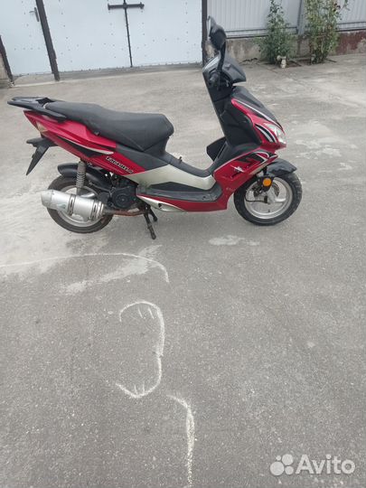 Продам скутер Точила 50QT