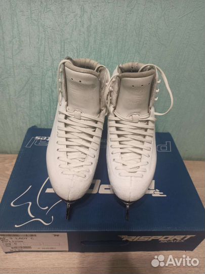 Фигурные коньки Risport rf3 230