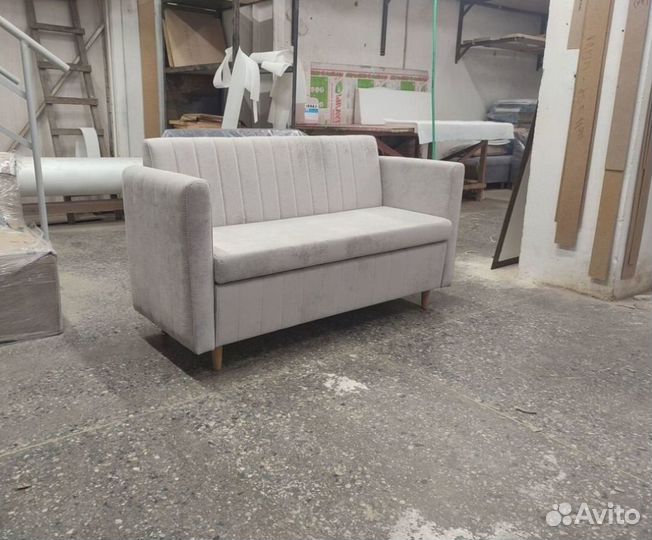 Диван для кухни балкона 140