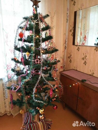 Ёлка искусственная