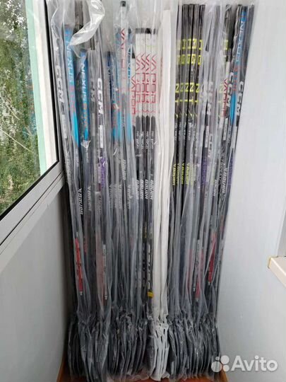 Клюшка хоккейная