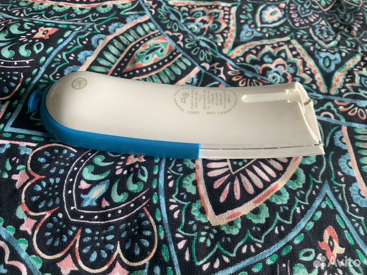 На запчасти машинка для стрижки philips