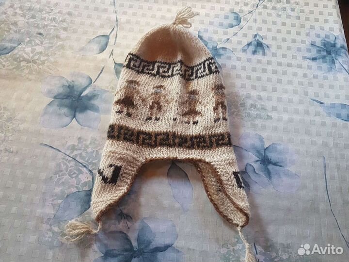 Шапка шерсть. Ручная работа