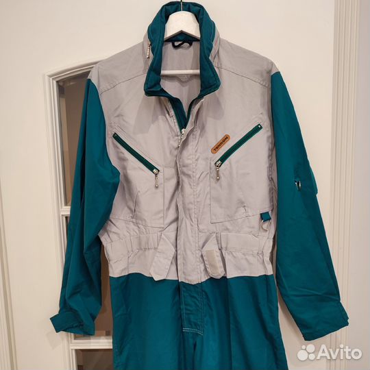 Лыжный комбинезон